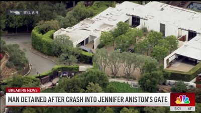 Man crashes into gate of Jennifer Aniston's house in Bel Air