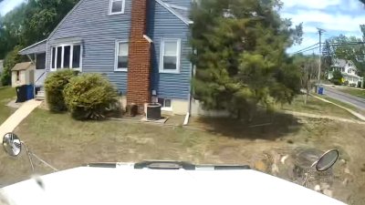 WATCH: Dump truck crashes into New Jersey home 
