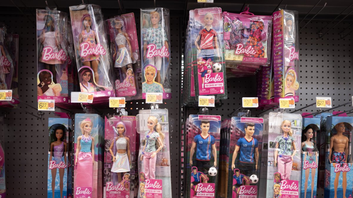 Two dolls instead of 30? Toys become latest symbol of Trump's trade war 1