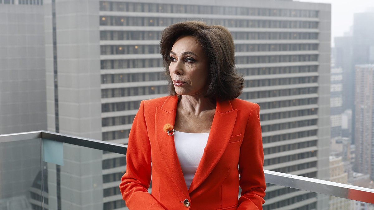 Trump names Fox News host Jeanine Pirro as DC's top federal prosecutor 1