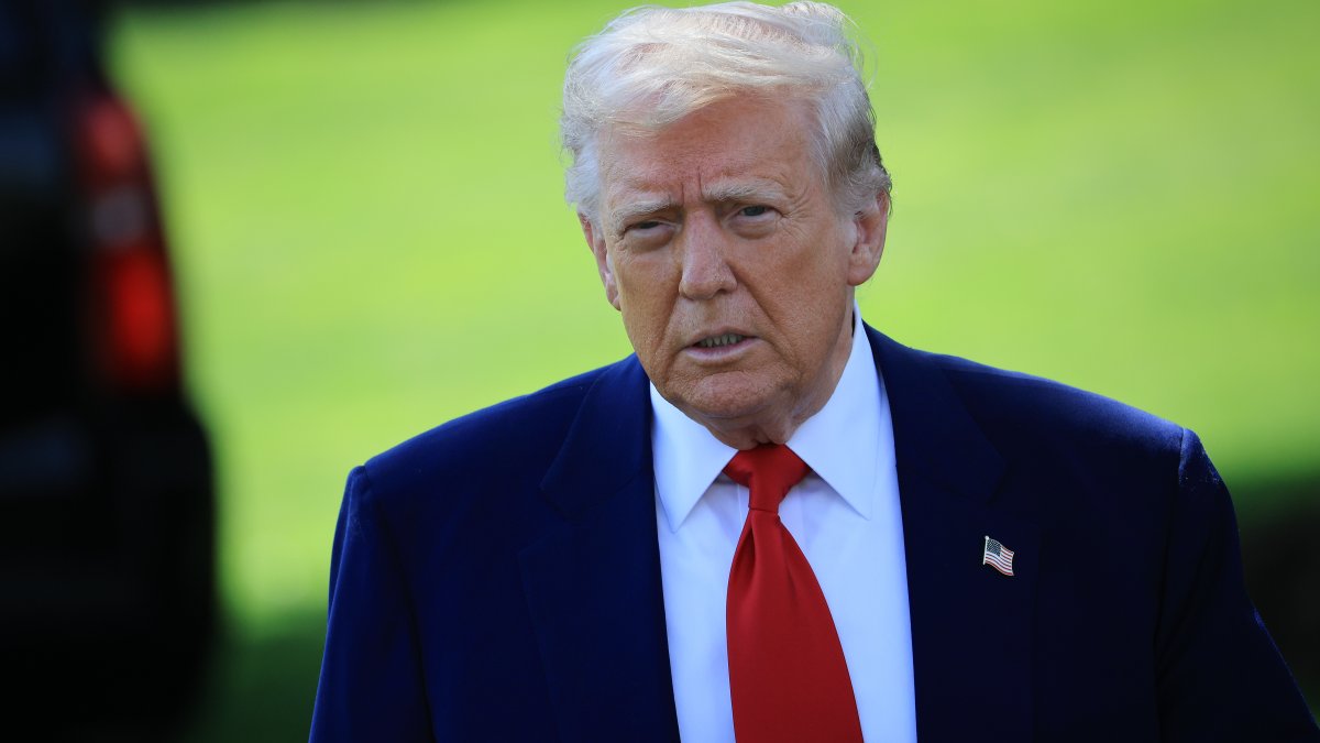Trump, asked if he has to ‘uphold the Constitution,' says, ‘I don't know' 1