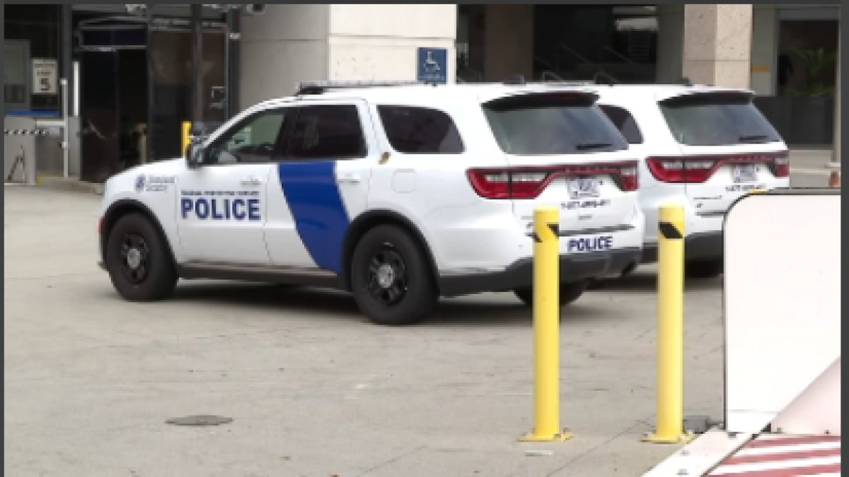 ICE agents conducting operation in downtown Los Angeles NBC Los Angeles