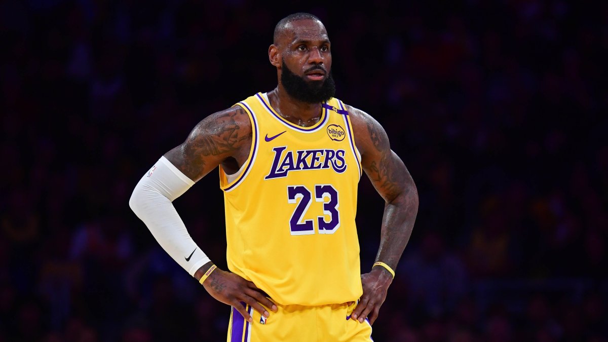 Lakers star LeBron James opts in to .6M contract option – NBC Los Angeles
