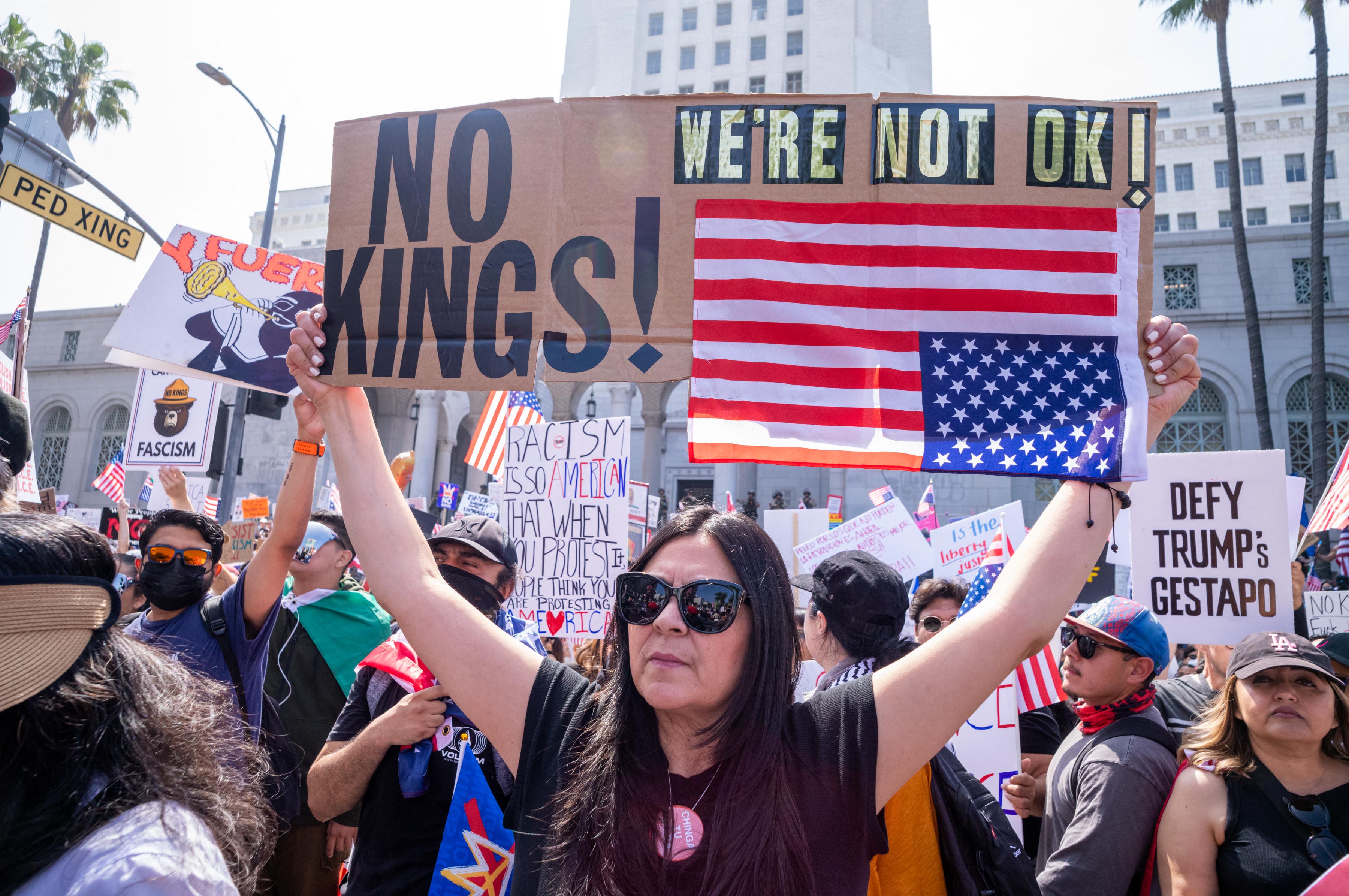 Scenes from ‘No Kings’ protests in Los Angeles. – NBC Los Angeles