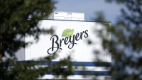 Breyers brand logo