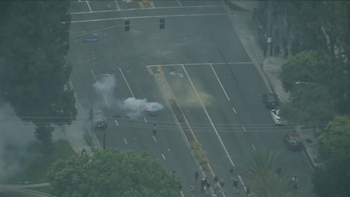 ICE Protests Ignite Violence, Arrests in New York, Los Angeles