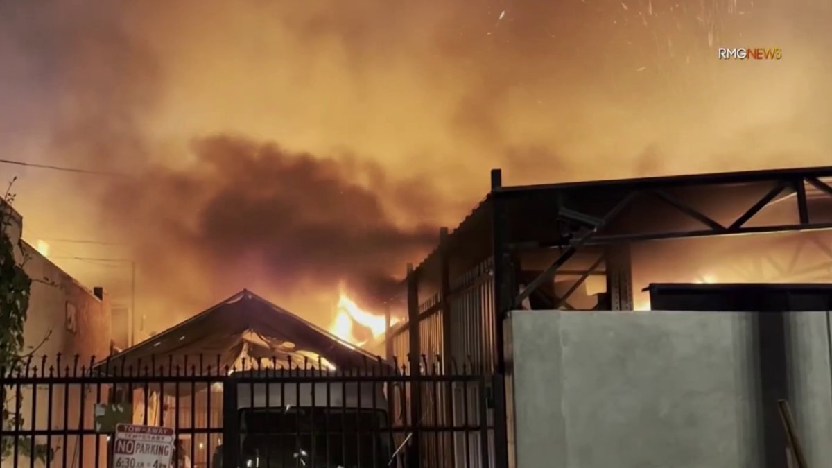 Fire burns a home, businesses in South LA – NBC Los Angeles