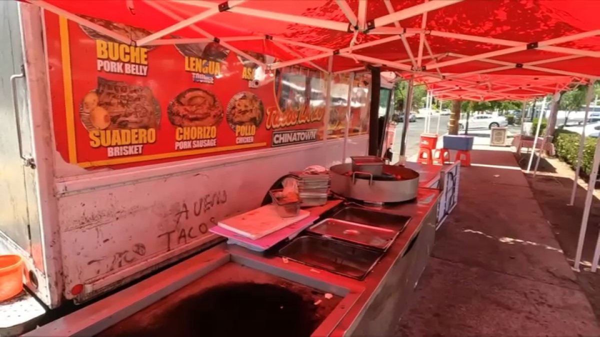 Workers ditch taco truck fearing possible immigration raid in Eagle Rock – NBC Los Angeles