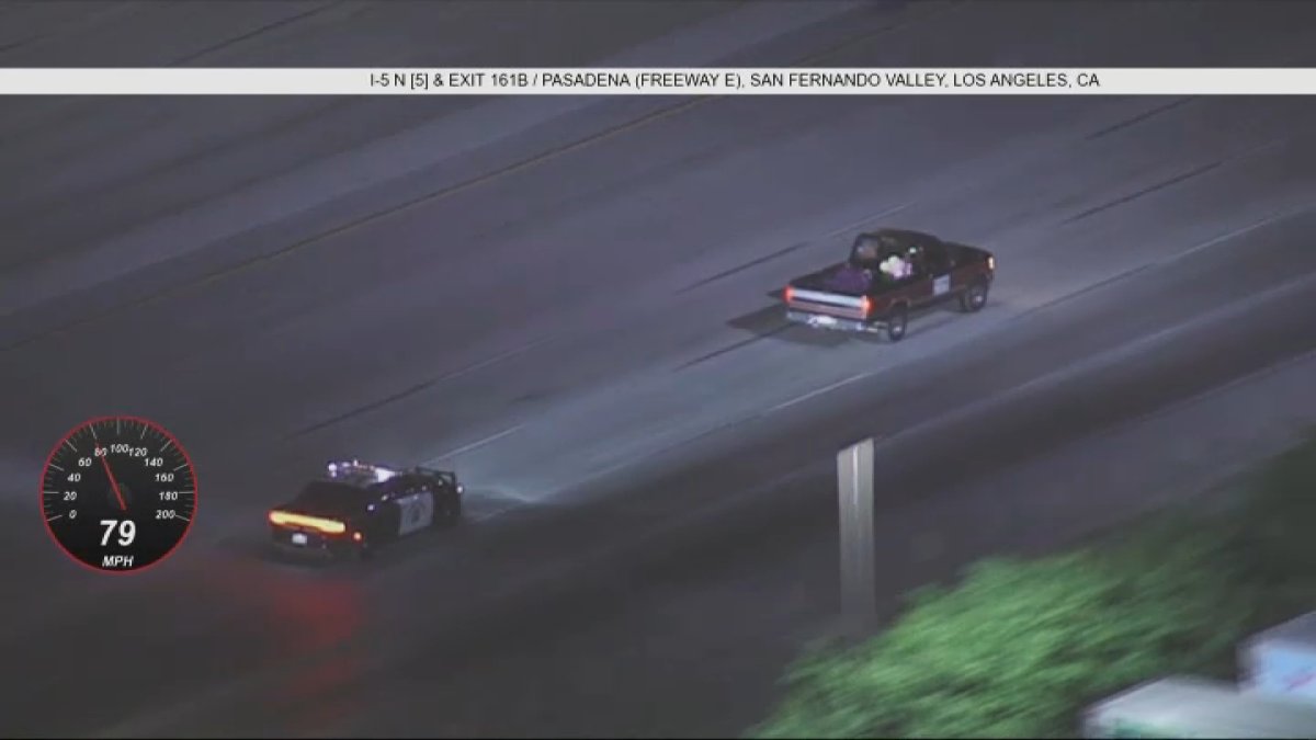 Police chase driver from San Bernardino County to Newhall – NBC Los Angeles