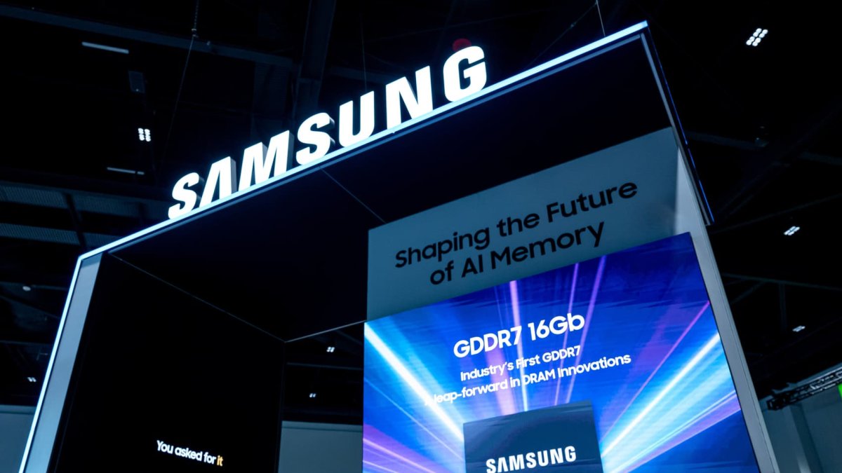 Samsung Q2 Operating Profit Plunges 56% Amid AI Chip Challenges