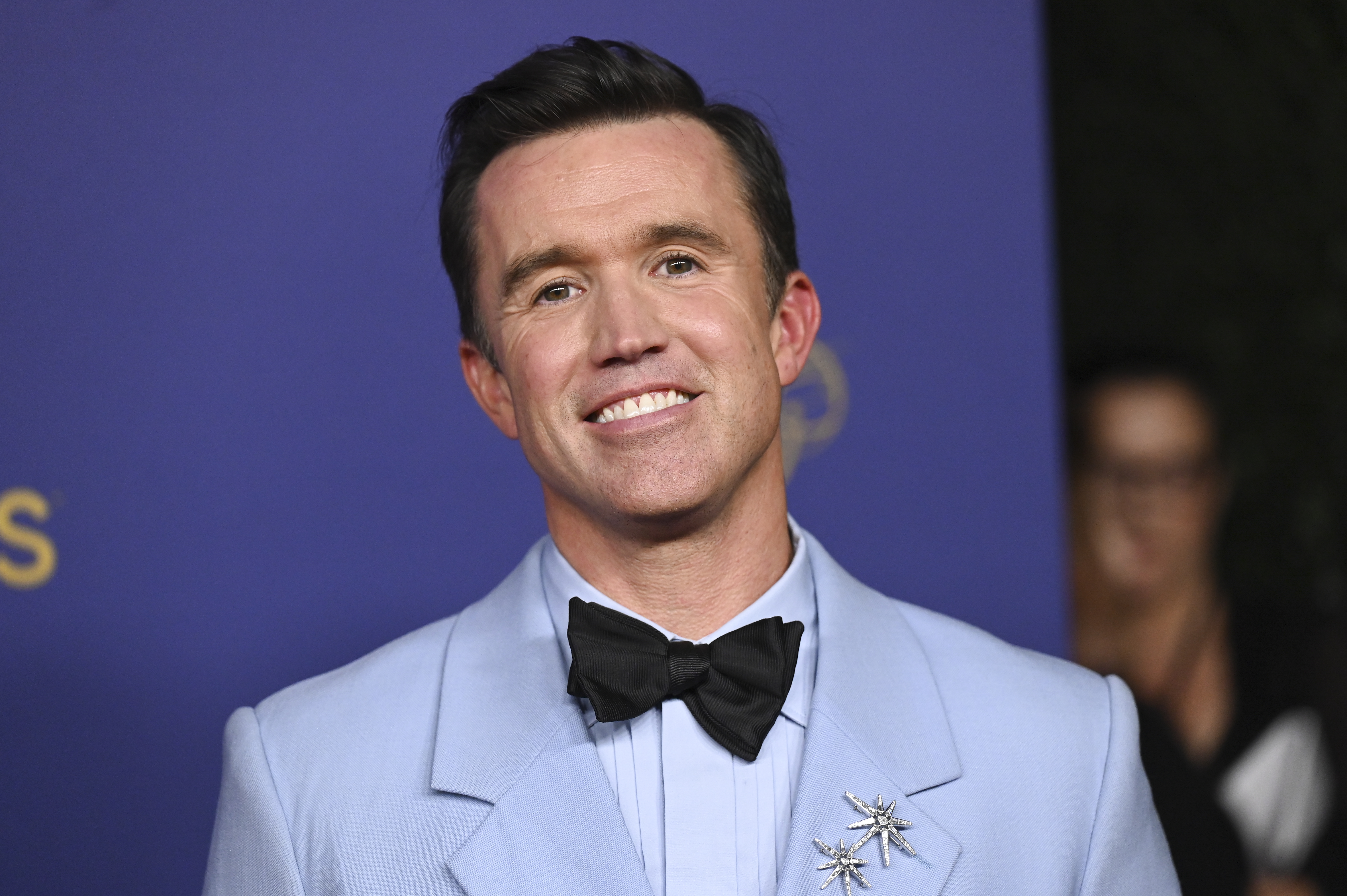 Rob McElhenney defends his name change in cheeky video – NBC Los Angeles