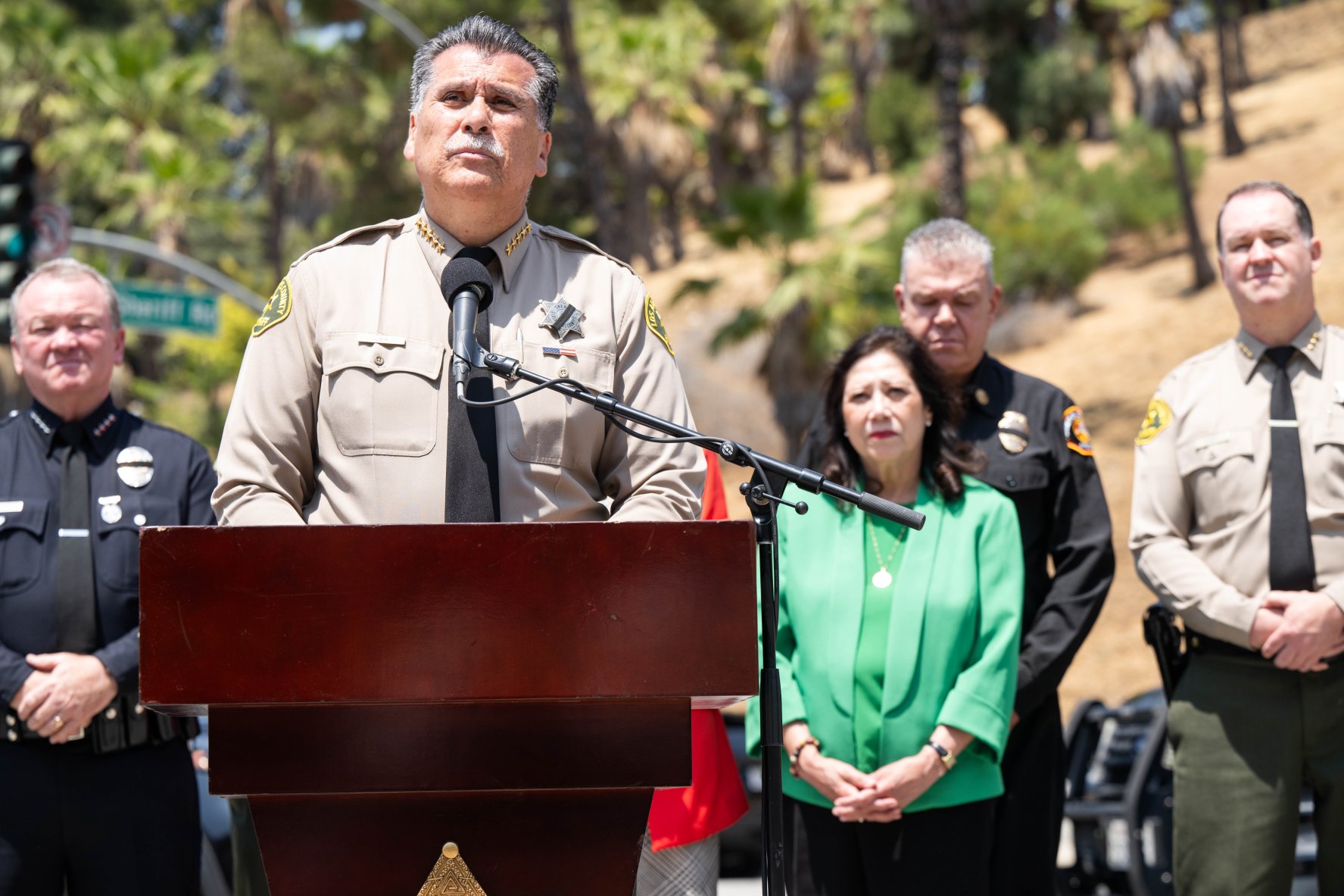 Lasd Party Somber moments from procession for 3 fallen LASD deputies – NBC Los Angeles