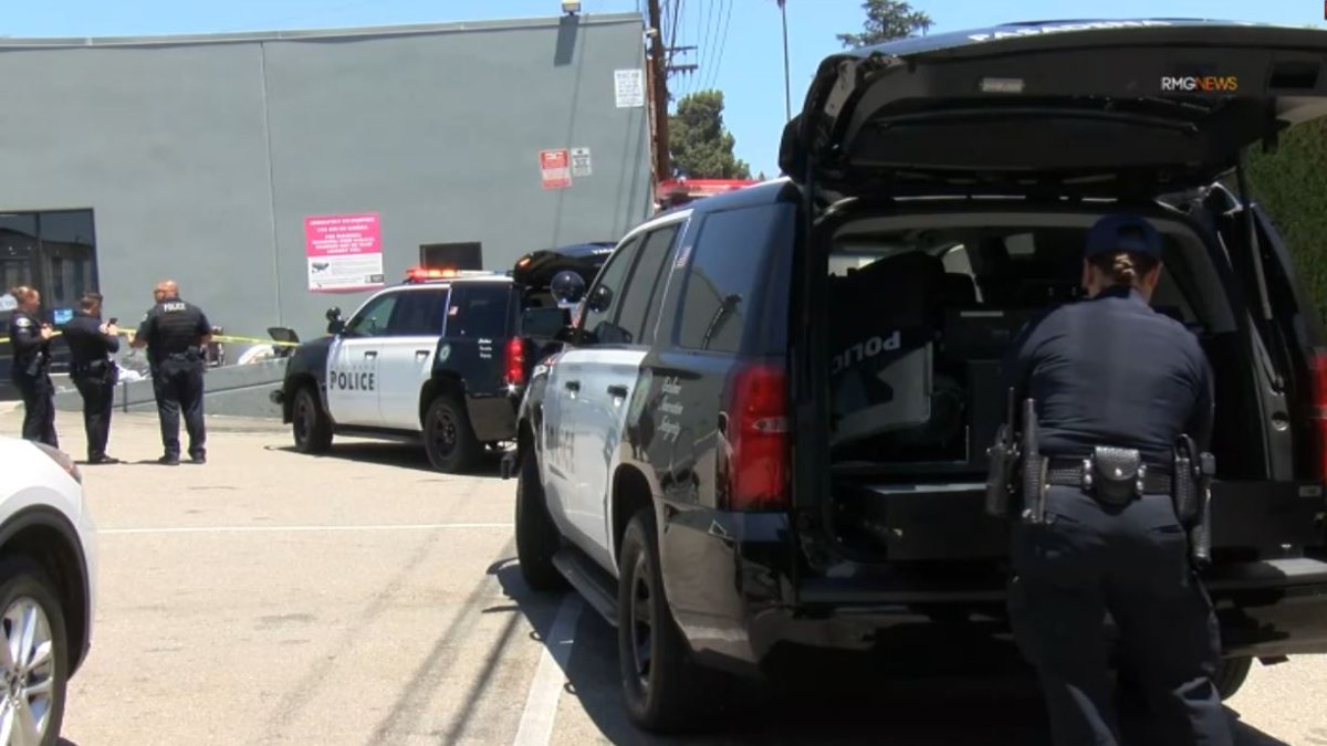 Body found at Pasadena Goodwill donations drop-off – NBC Los Angeles