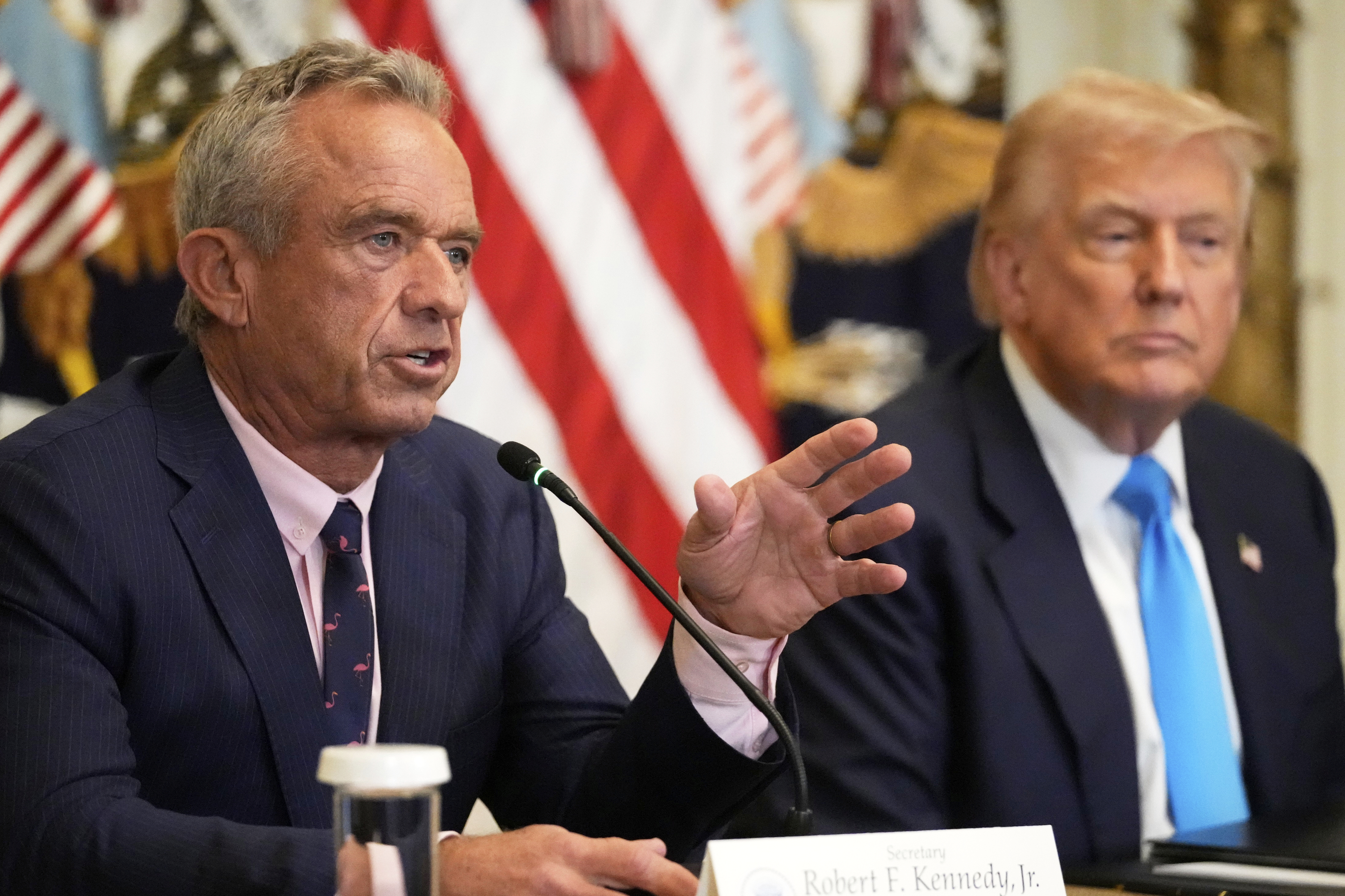 US Health Secretary RFK Jr Cuts $500M mRNA Vaccine Research Amid Safety Disputes