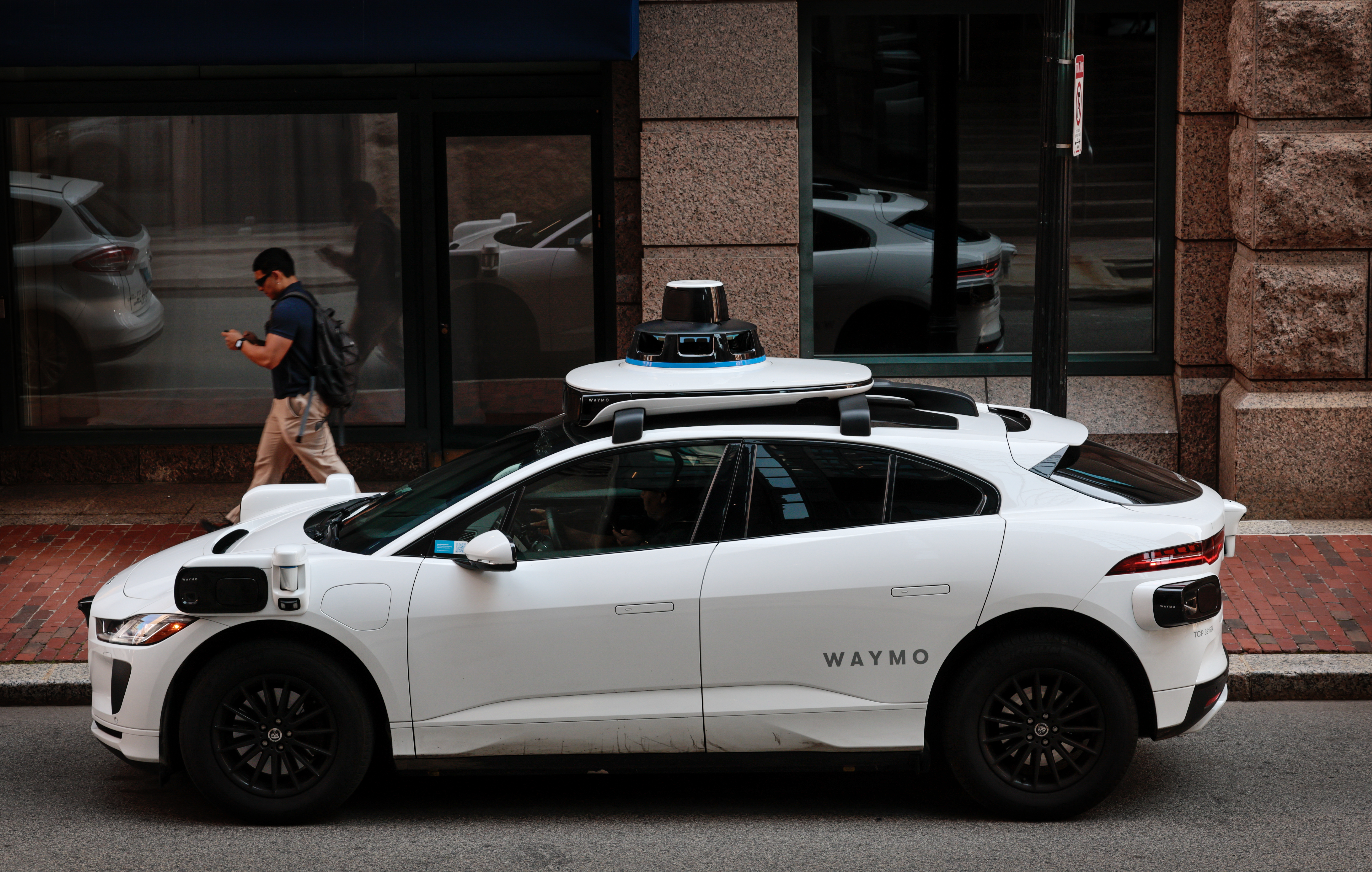 Waymo is hitting the highway. Here's what to know about the robotaxi's expanded service