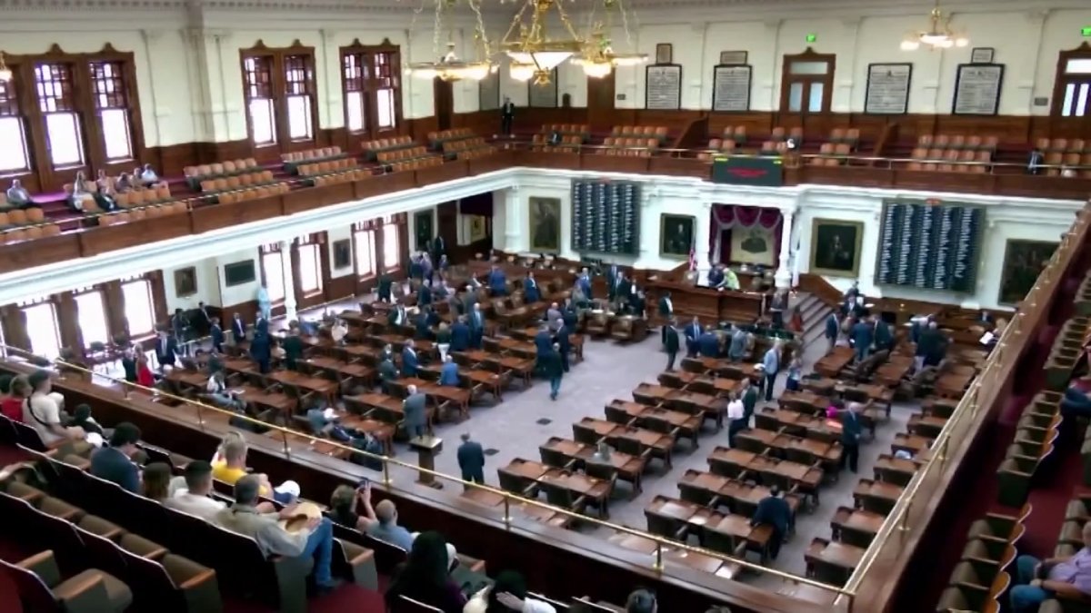 Texas House approves new maps for Congress requested by President Trump 1