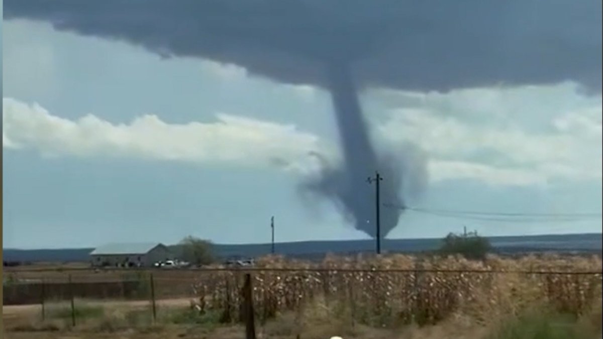 Rare tornado caught on video tearing through rural Utah – NBC Los Angeles