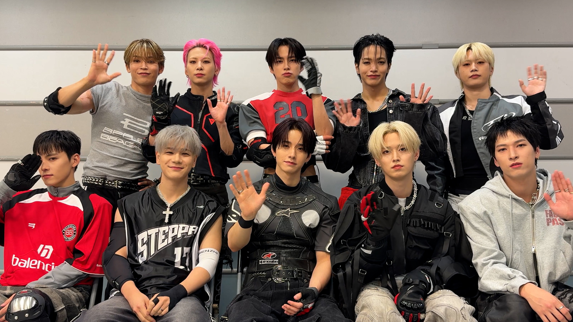 K-POP・アジア JO1 Handz In My Pocket Handz In My Pocket - YouTube