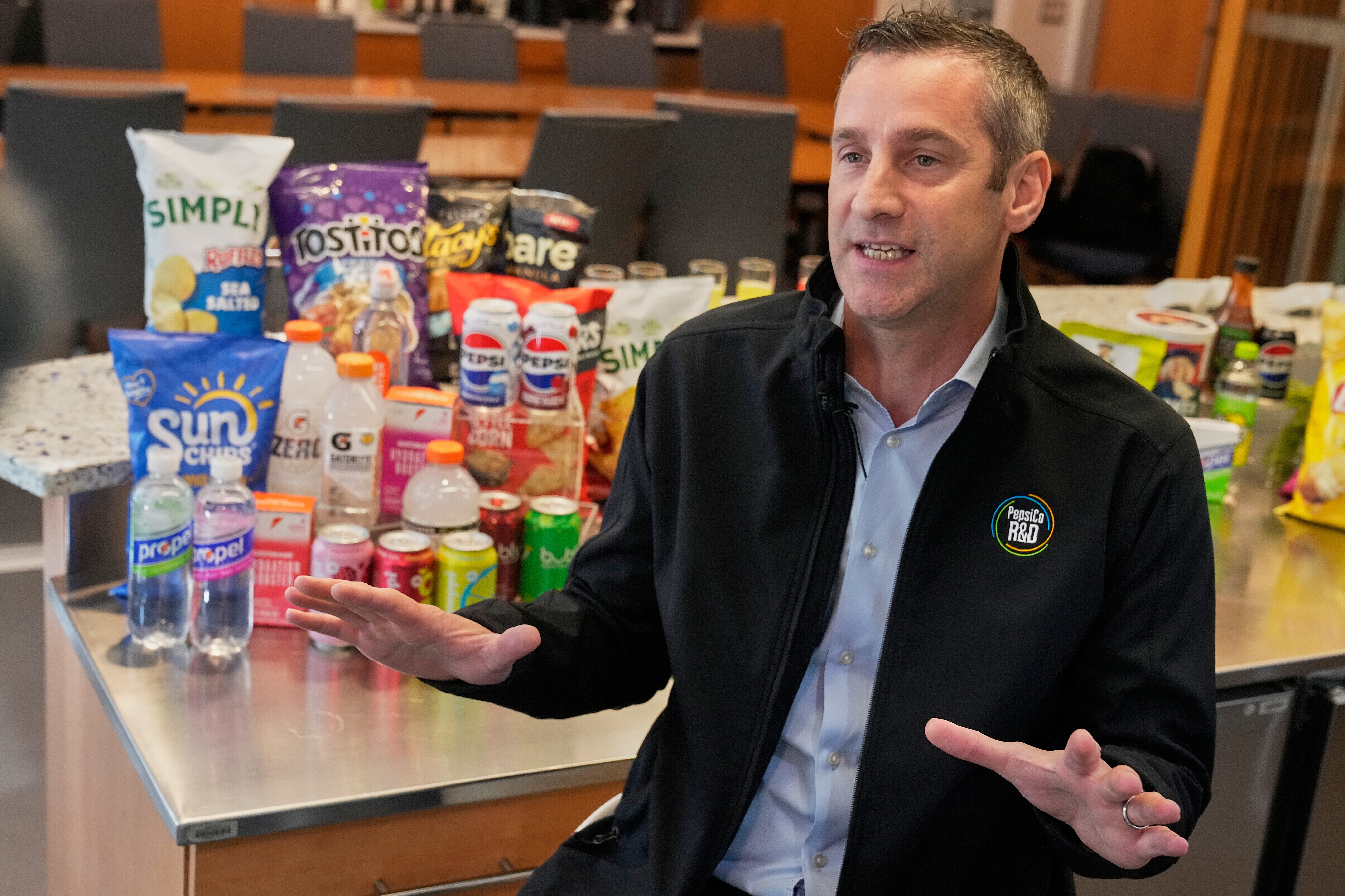Jell-O is jiggling its way toward more natural ingredients – NBC