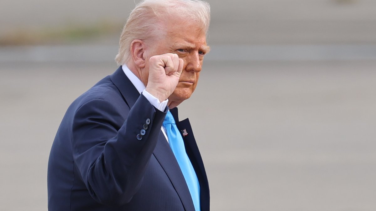 Trump says ‘it's too bad' he can't run for a third term 1