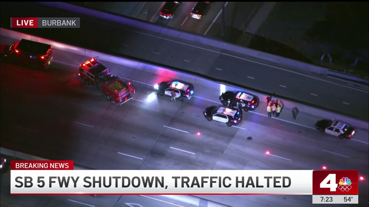 Southbound 5 Freeway shut down after fight breaks out inside patrol car ...