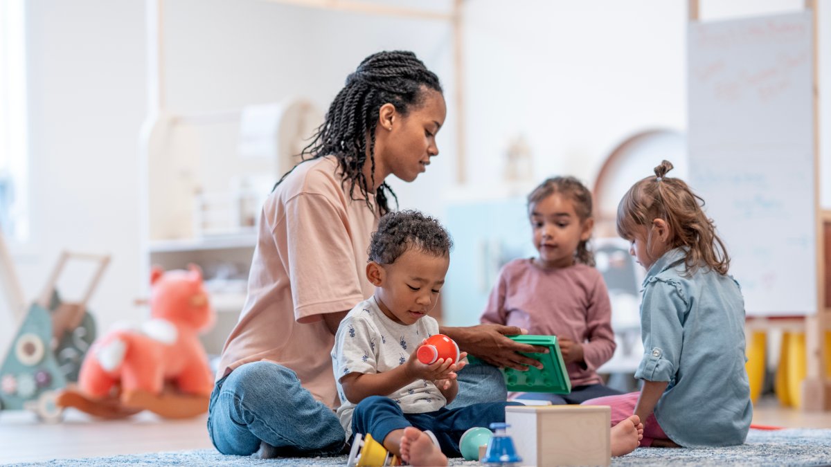 I'm a professional nanny: Here are 5 things I never do when hiring a babysitter