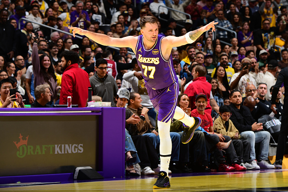 Luka Doncic scores 43 points, as Lakers clinch NBA Cup group with 135 ...