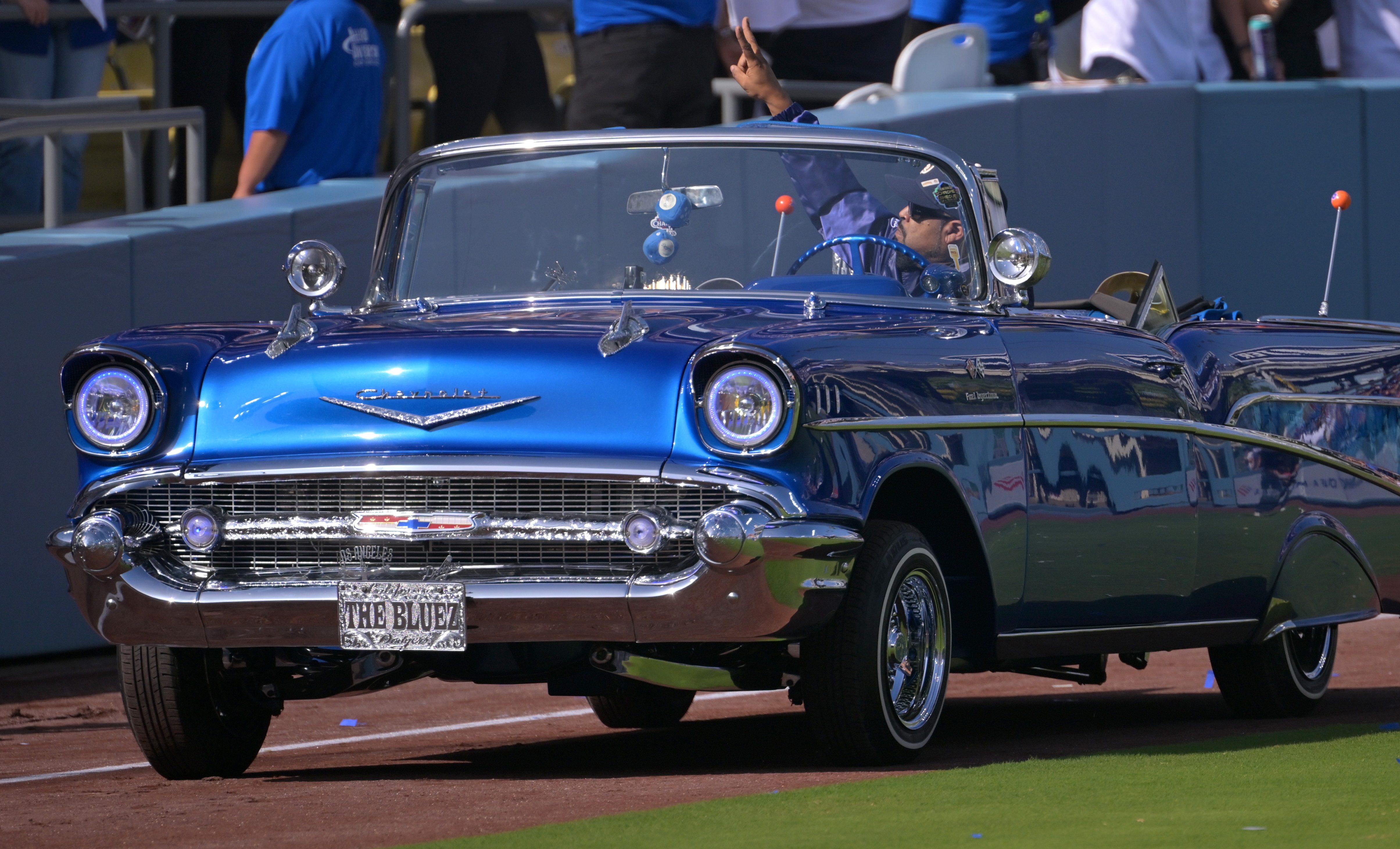 Meet the man behind the Dodgers lowrider driven by Ice Cub – NBC