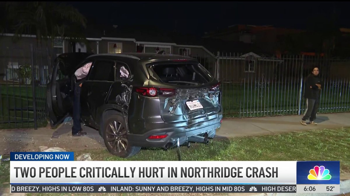 2 critically hurt in Northridge crash – NBC Los Angeles