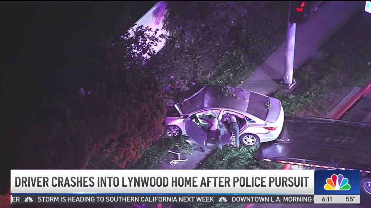 Driver crashes into home after police pursuit in Lynwood – NBC Los Angeles