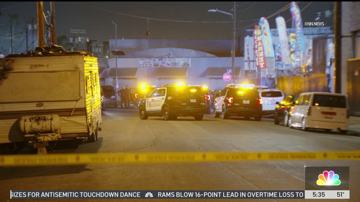Traffic stop of stolen car leads to officer shooting – NBC Los Angeles