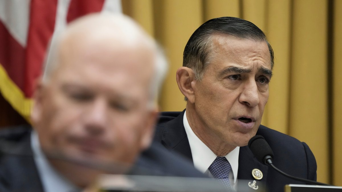 California Rep. Darrell Issa to retire in move that raises stakes for House GOP