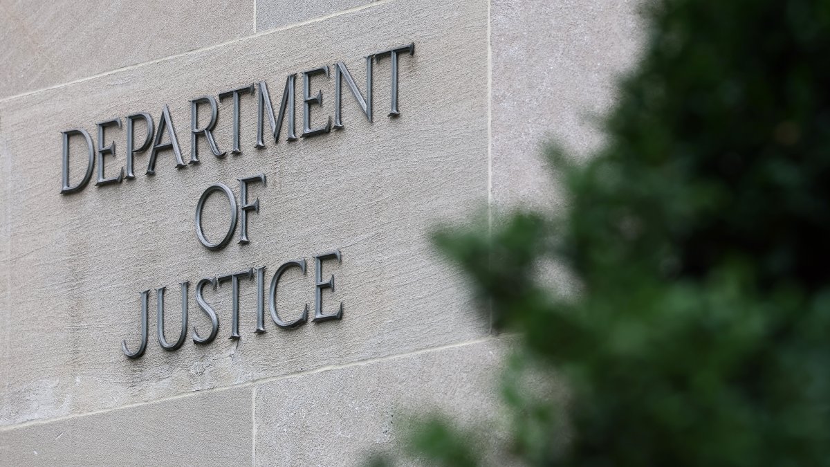 Wife of suspected OC Mexican Mafia leader sentenced to prison