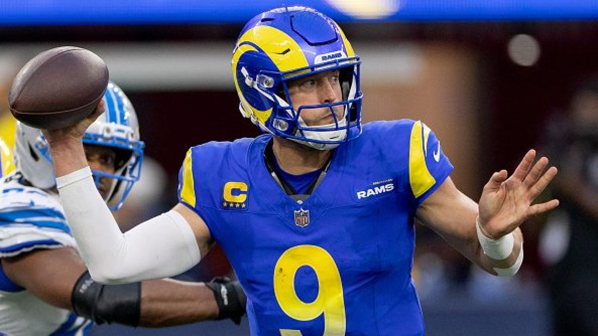 MVP Matthew Stafford agrees to 1-year contract extension with Rams through 2027