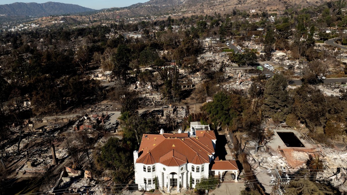 SoCal Edison sues LA County, several agencies over Eaton Fire responsibility