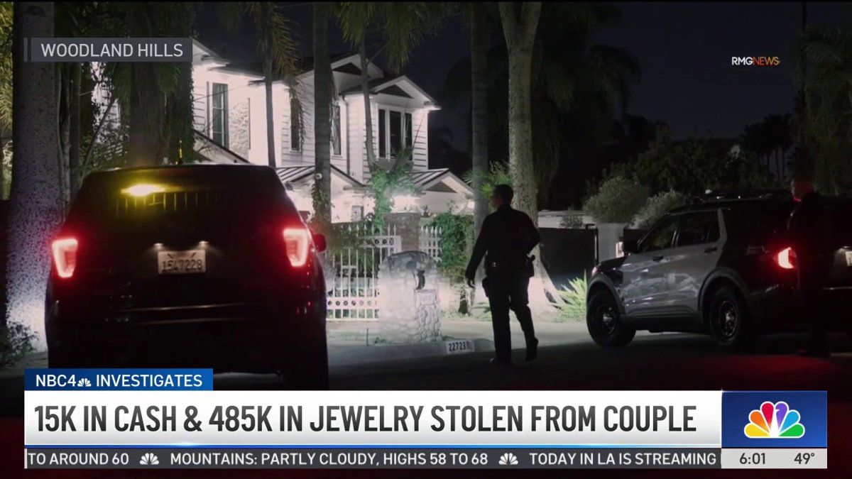 Couple held at gunpoint in home invasion robbery in Woodland Hills ...
