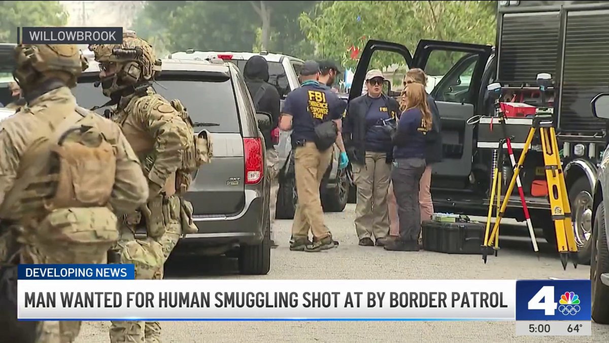 Man suspected of human smuggling shot at by Border Patrol in ...
