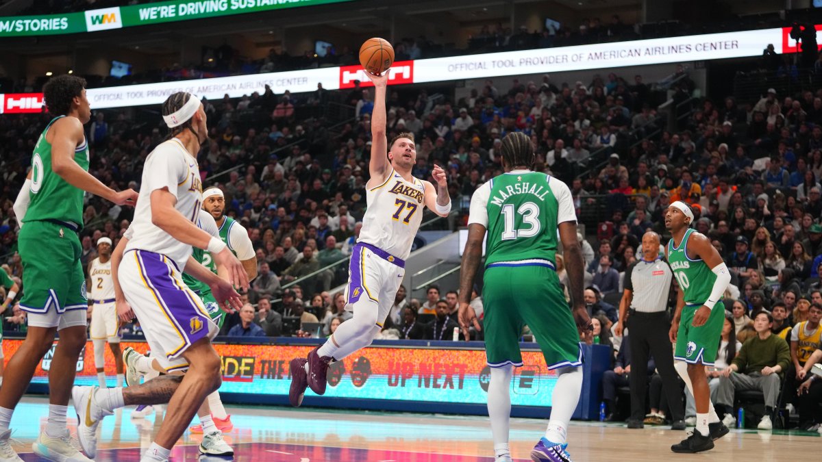 Luka Doncic beats the Mavericks again as Lakers rally in 4th for 116-110 victory
