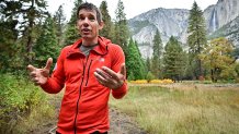 US rock climber Alex Honnold, famed for his free solo ascents of El Capitan, speaks at Yosemite National Park, California on October 26, 2025, amid the ongoing US government shutdown. Thousands of adrenaline junkies including BASE jumpers are flocking to California's Yosemite National Park, as the US government shutdown leaves park rangers short-staffed to cope at the world-renowned climbing destination.
The shutdown, which began on October 1 due to the budget impasse between Republicans and Democrats in Congress, has seen personnel levels plummet at this national park -- which is home to the imposing 3,000-foot granite wall known as El Capitan.
"We're challenged," a park ranger told AFP, on condition of anonymity.
"A lot of rangers have been furloughed" and those still working have had to contend with "an increase in illegal activity," he said. (Photo by Frederic J. BROWN / AFP) (Photo by FREDERIC J. BROWN/AFP via Getty Images)