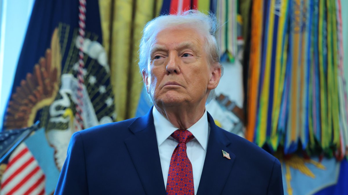 Live updates: Trump warns Venezuela to cooperate or risk new U.S. military attack