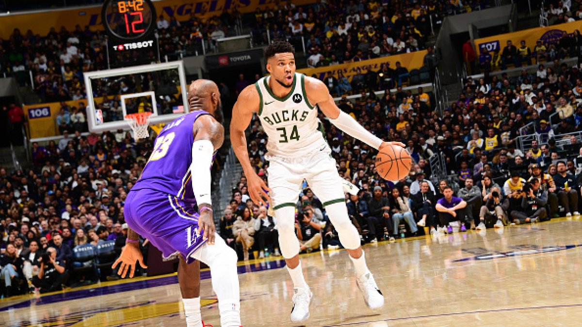 Giannis stops LeBron twice in the final minute as the Bucks rally to beat the Lakers 105-101