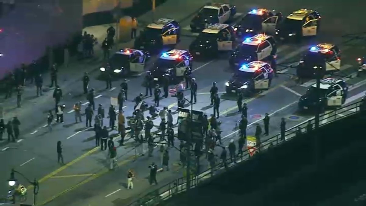 LAPD issues dispersal order for protesters in downtown LA – NBC Los Angeles