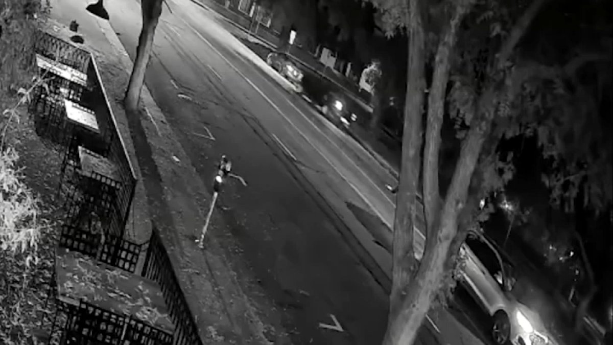 3 motorists suspected in Studio City fatal hit-and-run sought by police