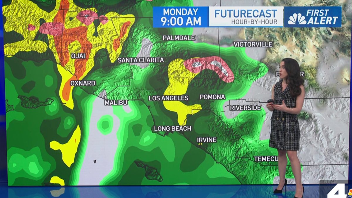 Storm moving into Southern California