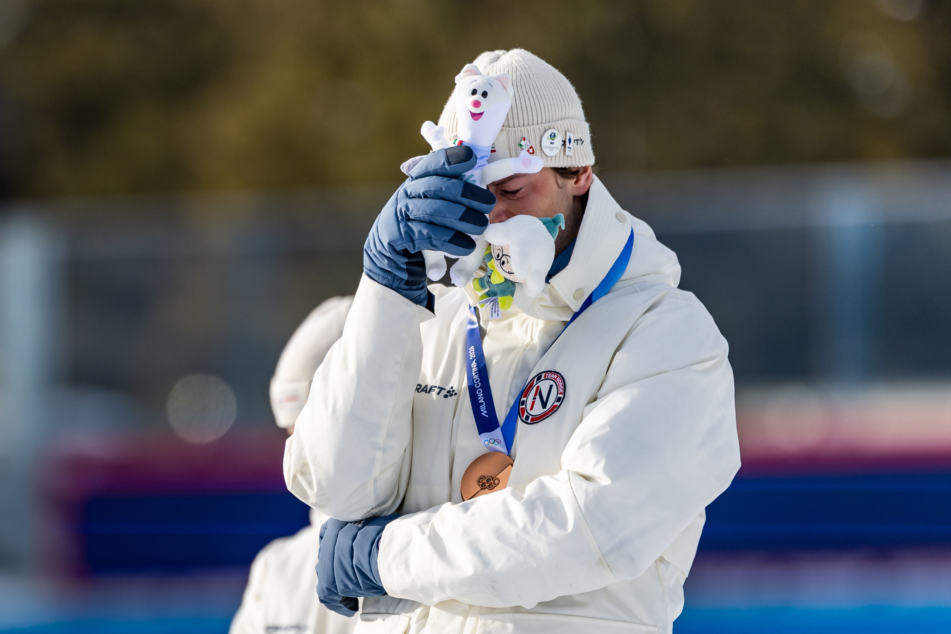 Ex-girlfriend breaks silence on Olympian’s cheating admission – NBC Los ...