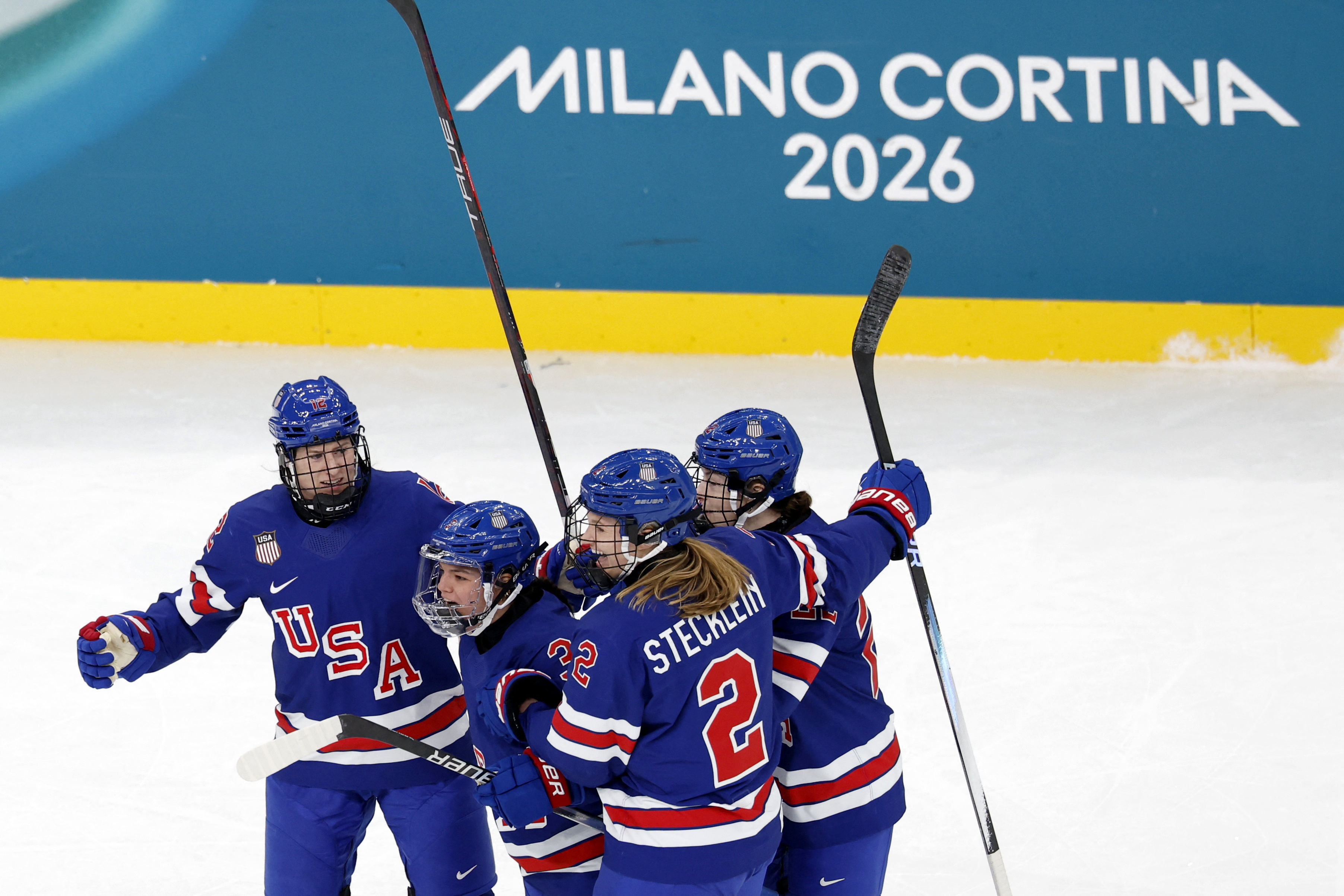 HIGHLIGHT: Team USA's Cayla Barnes scores ‘spectacular' first playoffs goal against Sweden
