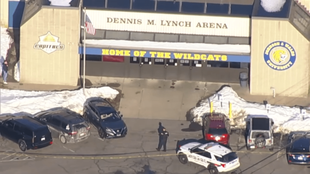 Shooting at Pawtucket, RI, arena leaves girl, suspect dead, officials say