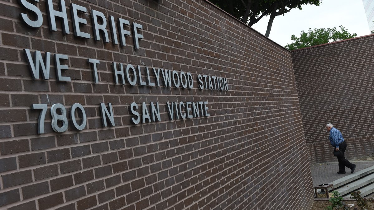 Ex-NFL player arrested after allegedly trying to run away from police in West Hollywood