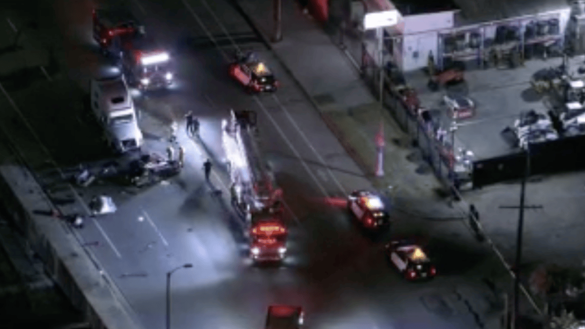 1 person killed, 2 others injured in rollover crash in Wilmington – NBC ...