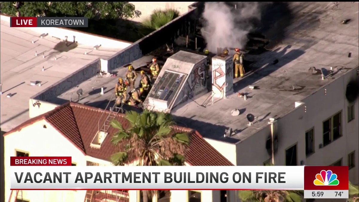 Apartment building in Koreatown catches fire – NBC Los Angeles